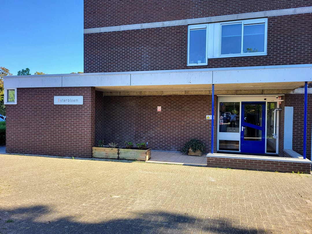 Foto 16 van Boterbloem 75