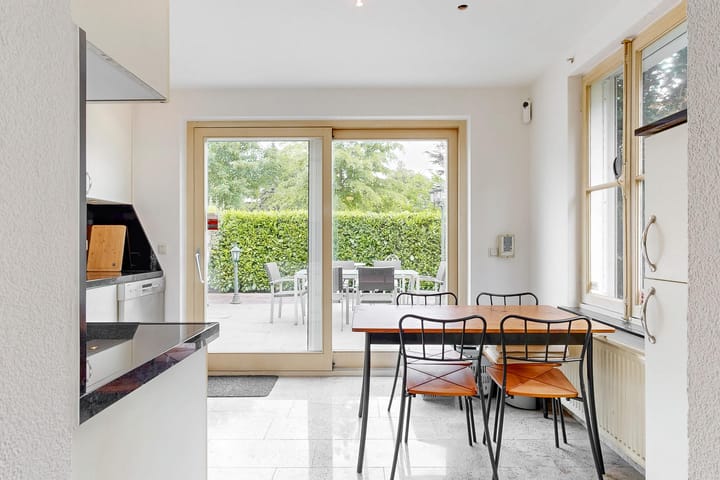 Foto 11 van Prins Bernhardlaan 2