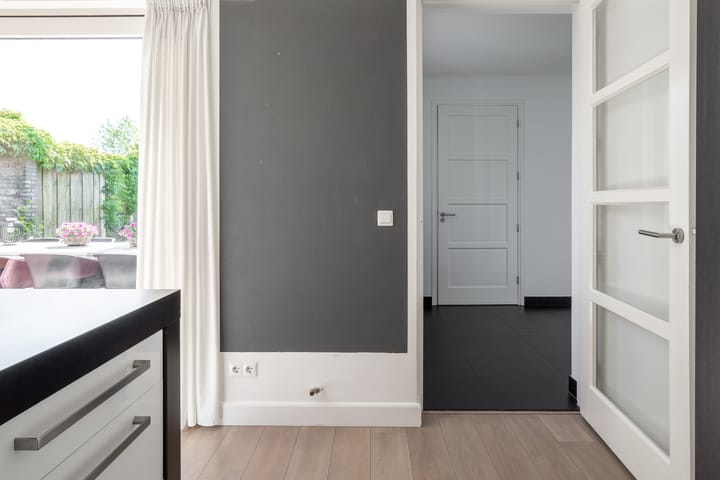 Foto 17 van Klompenmaker 96