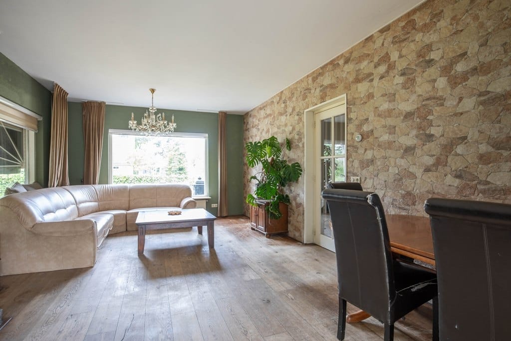 Photo 11 of Rijksstraatweg 28