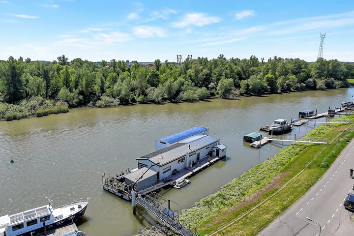 Photo 67 of Molendijk 11-AAB