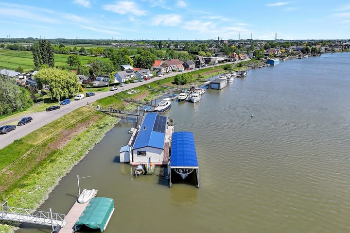 Photo 69 of Molendijk 11-AAB