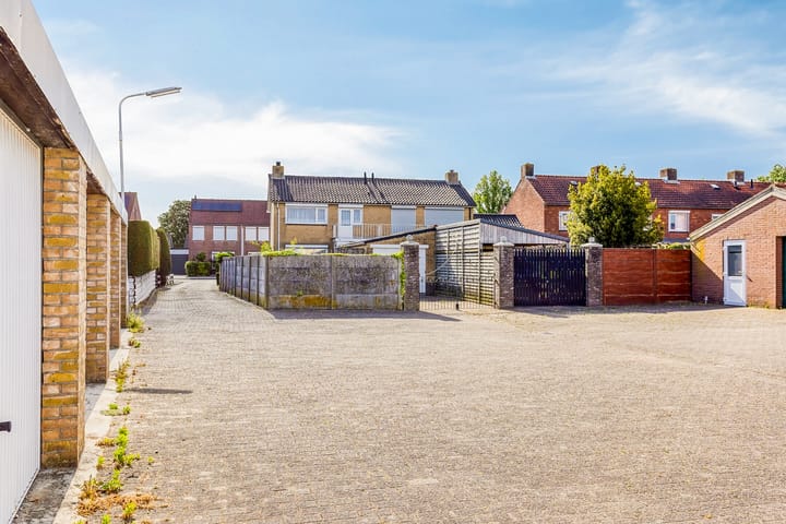 Foto 24 van Julianastraat 17