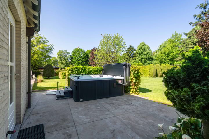 Foto 37 van Lambroekweg 35