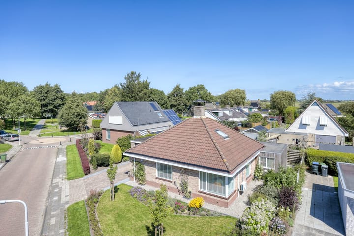 Photo 36 of De Tsjasker 1