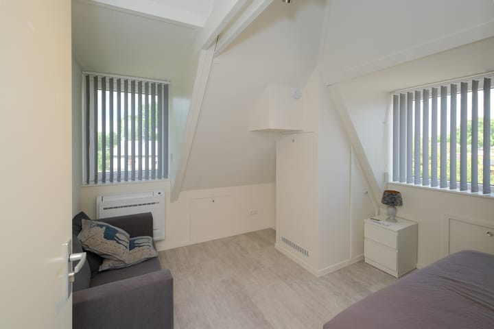 Foto 23 van Kerkhofsweg 8