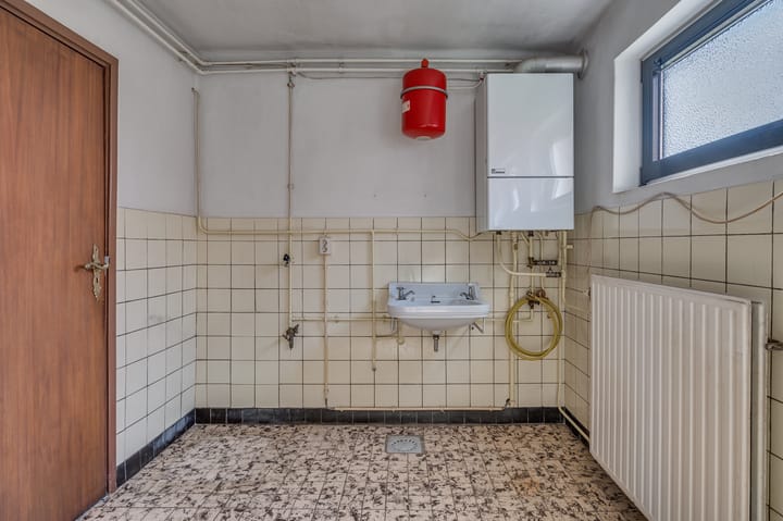 Foto 19 van Moutzhofweg 146