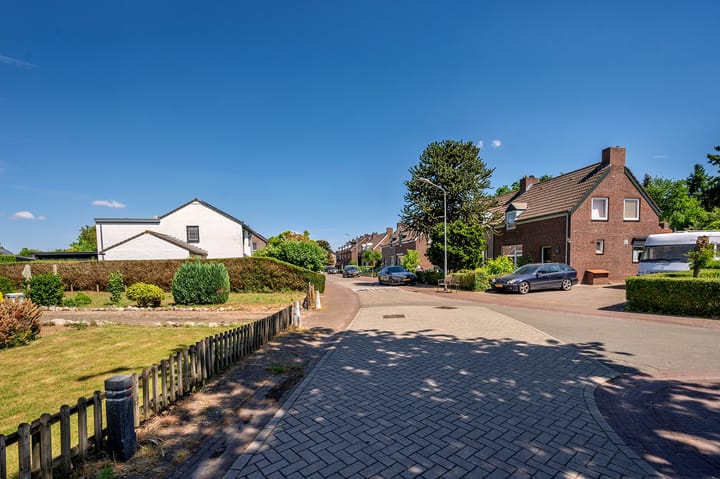 Foto 54 van Moutzhofweg 146