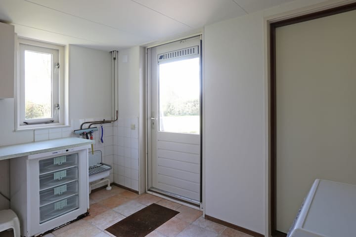 Photo 29 of Waterlelie 3