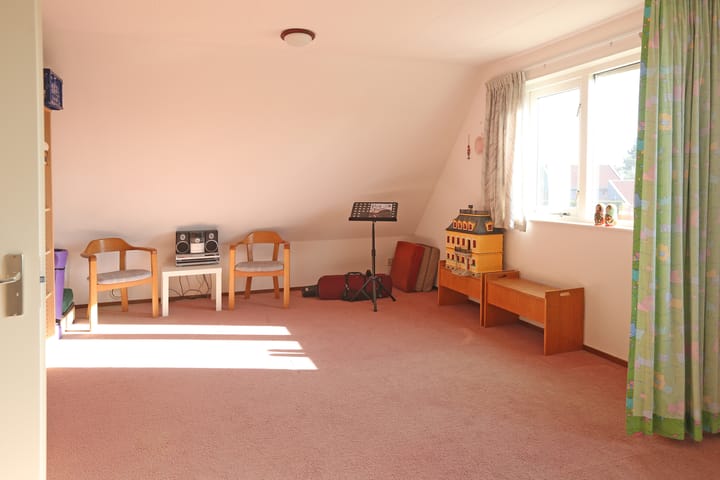 Photo 42 of Waterlelie 3