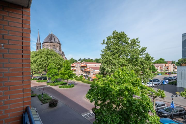 Foto 20 van Pastoor Spieringsstraat 91