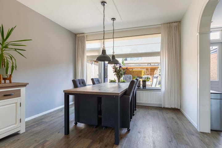 Foto 10 van Waterjufferstraat 40