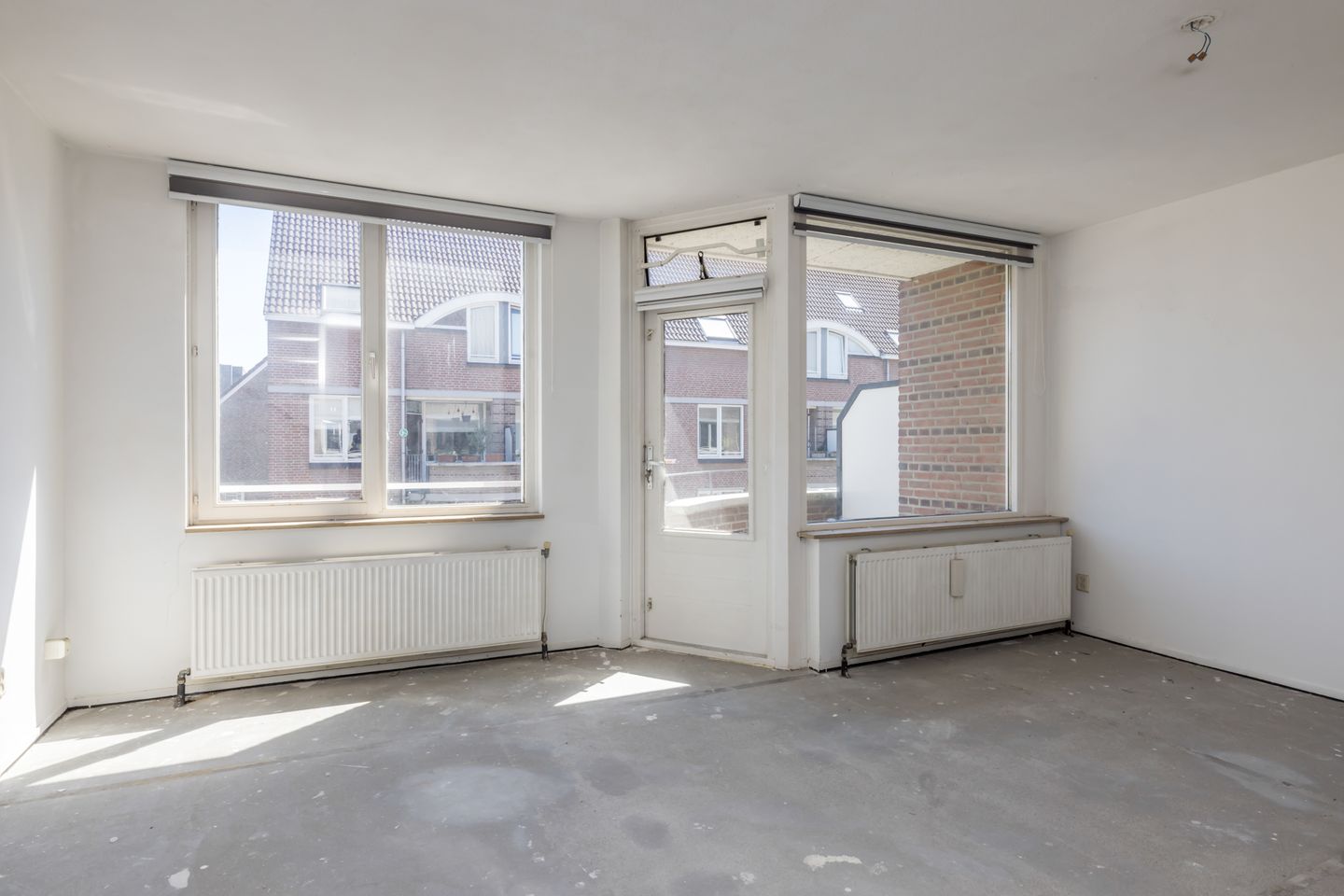 Foto 10 van Lakenweversplein 35-D