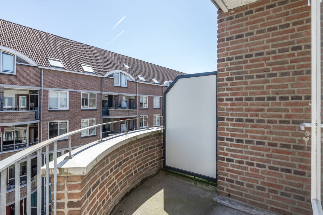 Foto 13 van Lakenweversplein 35-D