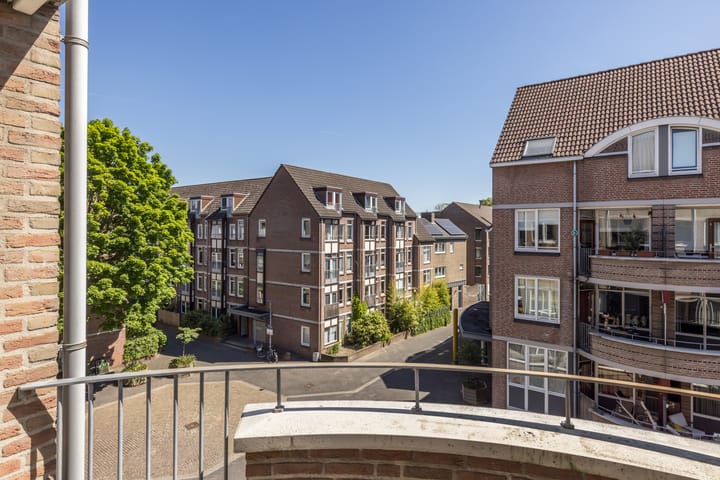 Foto 15 van Lakenweversplein 35-D