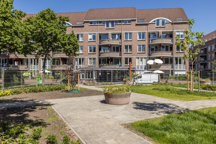 Foto 27 van Lakenweversplein 35-D