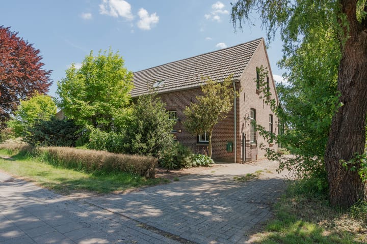 Foto 7 van Lottumseweg 10