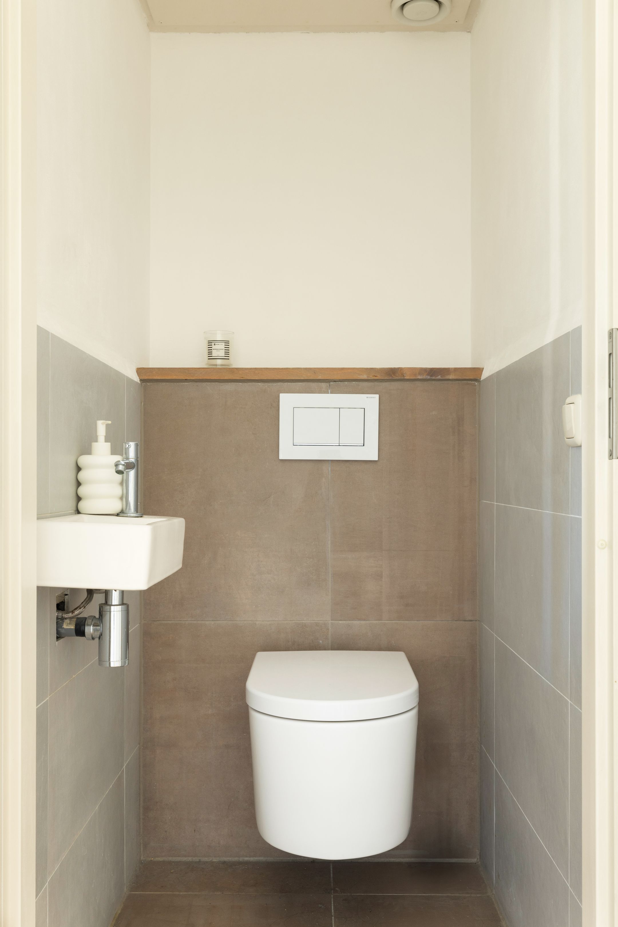 Photo 21 of Feike de Boerlaan 155