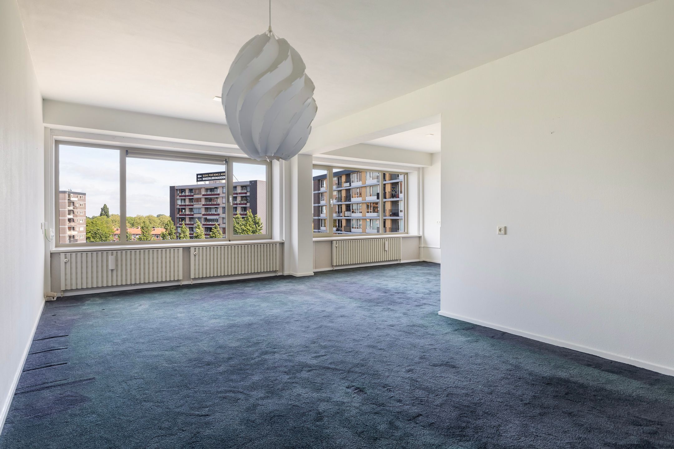 Photo 3 of Europaplein 42-F