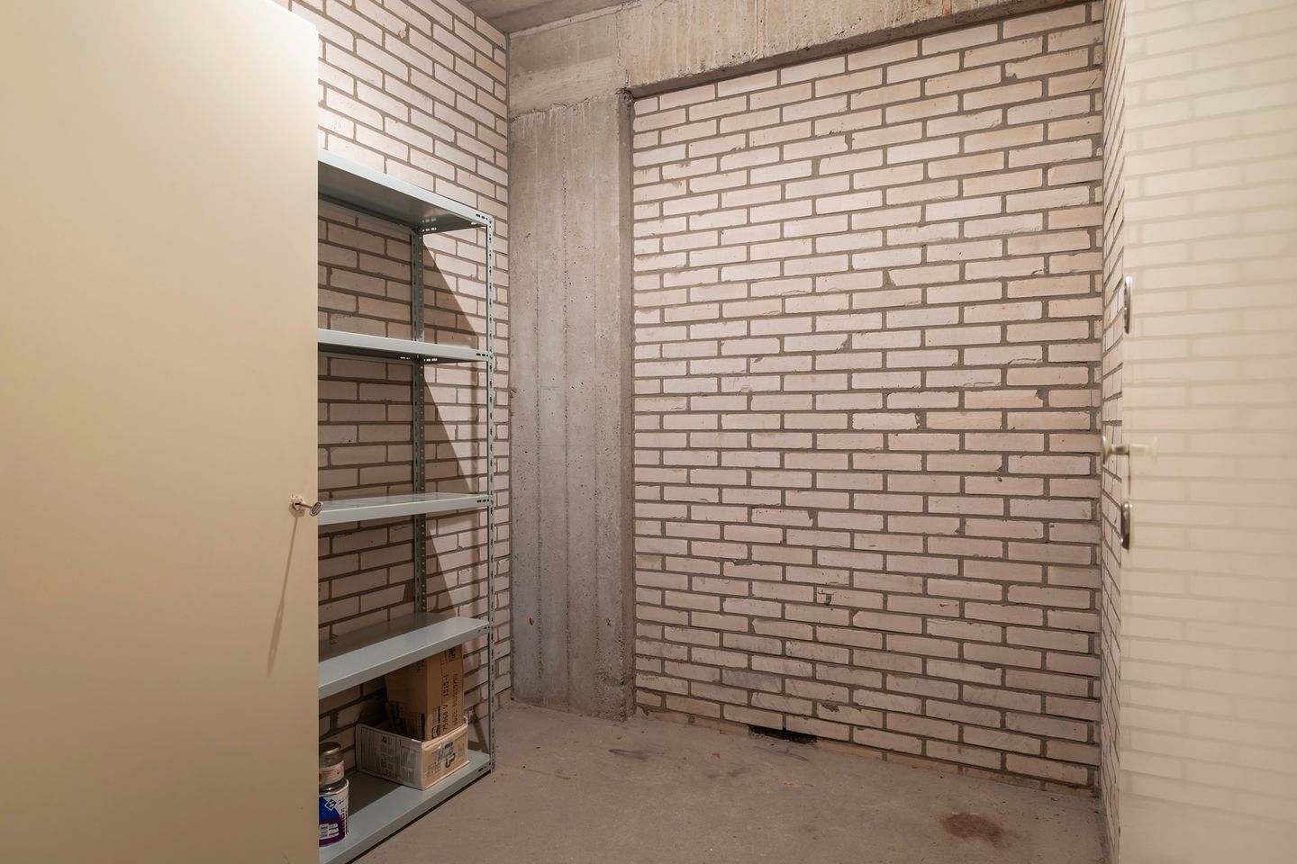 Photo 19 of Europaplein 42-F