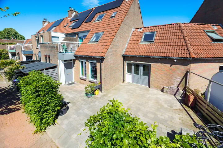 Photo 1 of De Veste 13 19