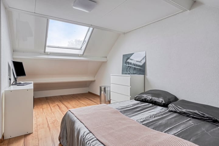 Foto 24 van Bizetstraat 2