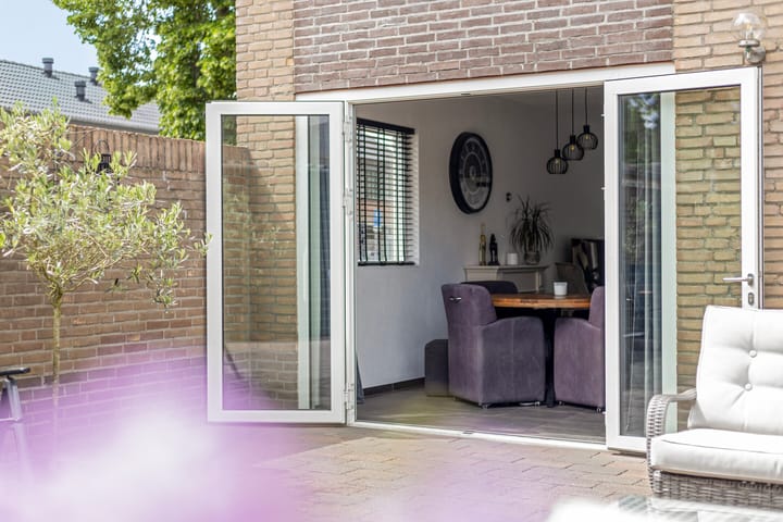 Foto 28 van Bizetstraat 2