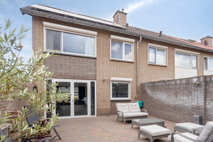 Foto 38 van Bizetstraat 2