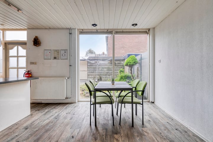 Foto 9 van Loofhout 12