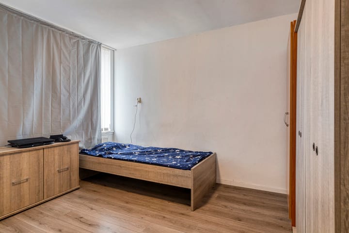 Foto 19 van Loofhout 12