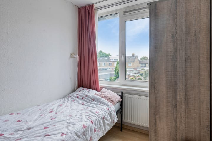 Foto 21 van Loofhout 12