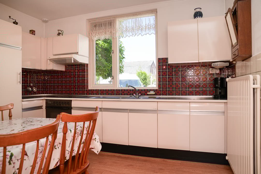 Photo 17 of Past. van Haarenstraat 7