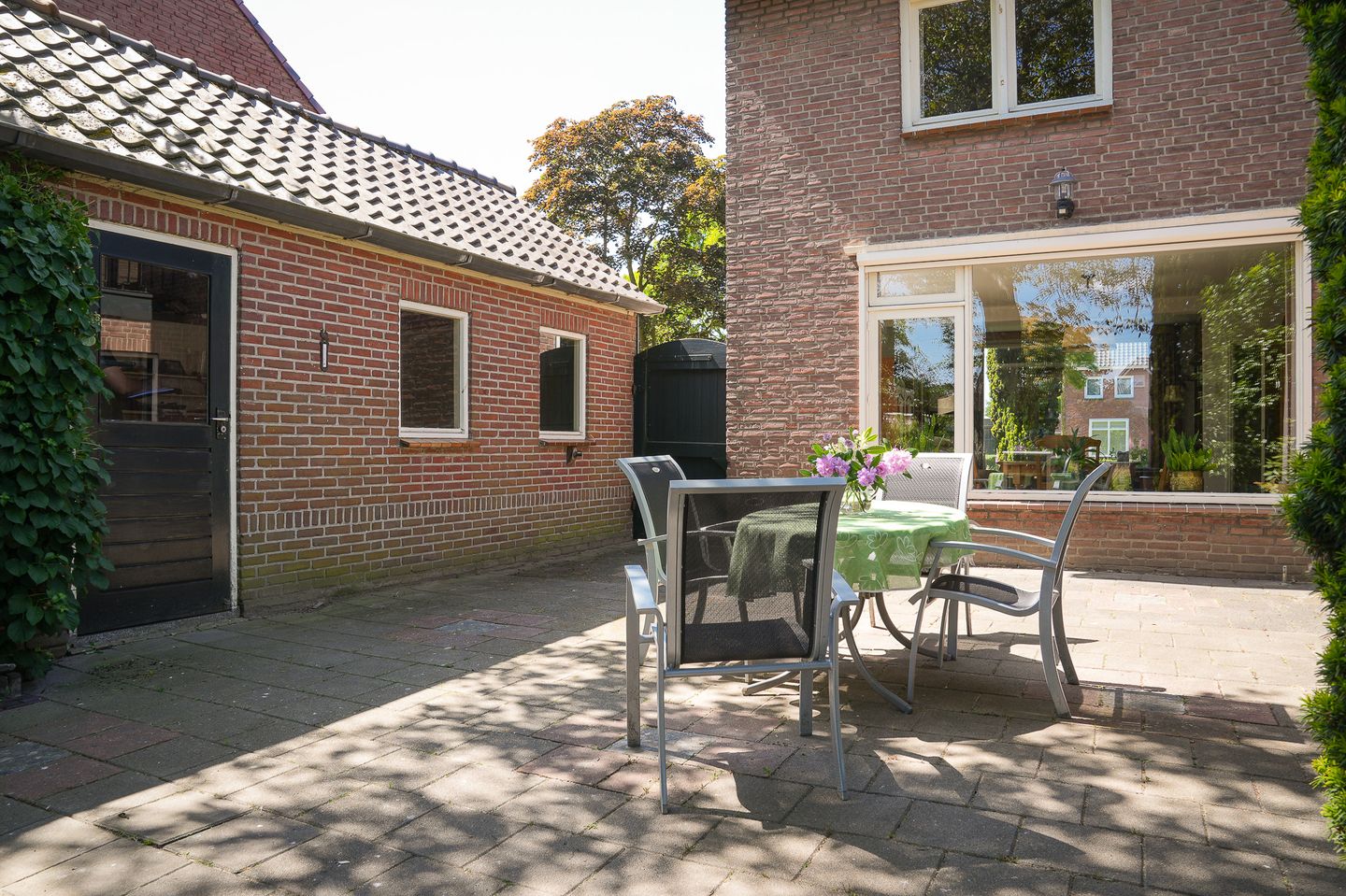 Photo 40 of Past. van Haarenstraat 7