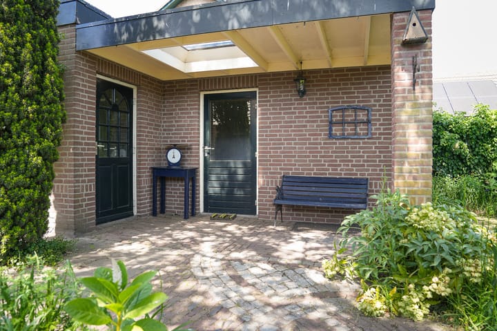 Foto 41 van Past. van Haarenstraat 7