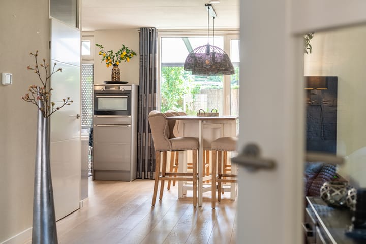 Foto 6 van Oranjehof 12