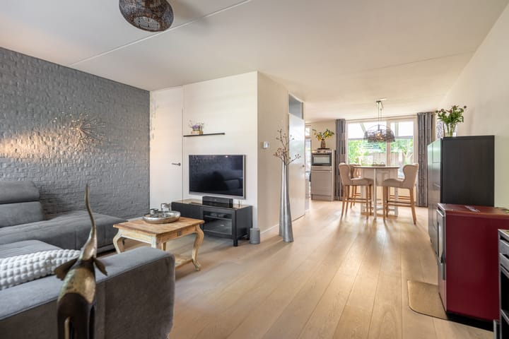 Foto 9 van Oranjehof 12