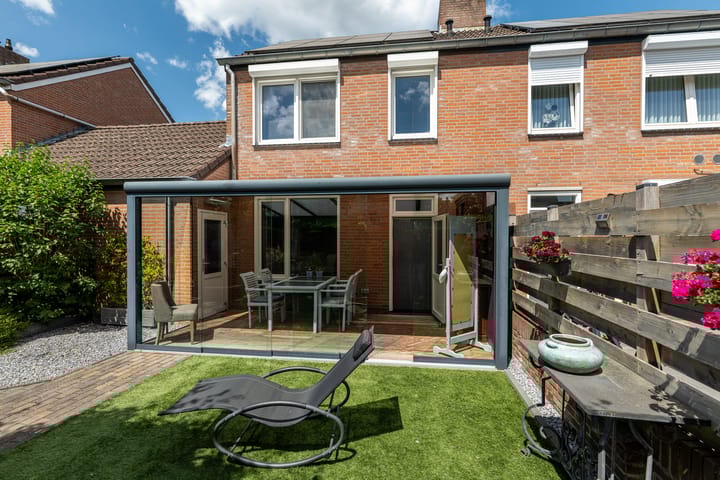 Foto 29 van Oranjehof 12