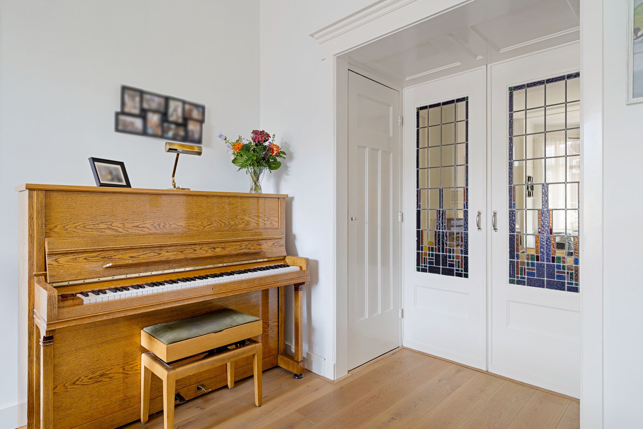 Foto 18 van Caan van Necklaan 236