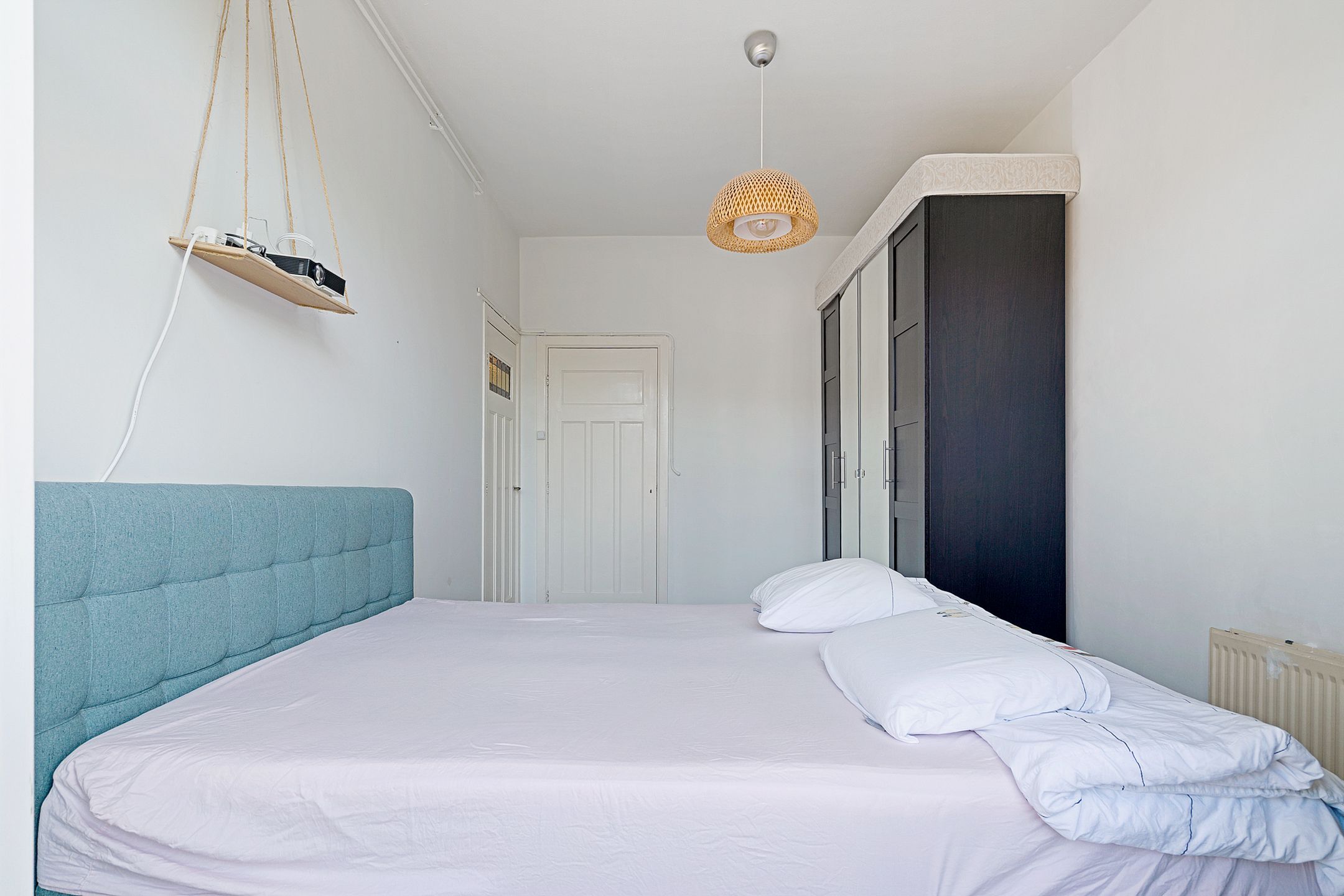 Foto 24 van Caan van Necklaan 236