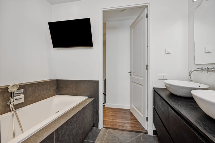 Foto 29 van Merensteinplein 8