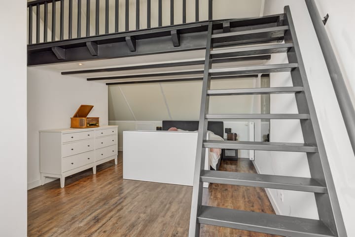 Foto 33 van Merensteinplein 8