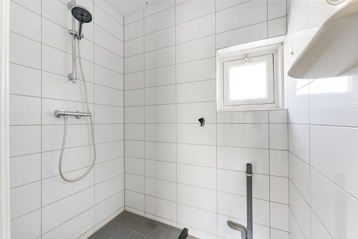 Foto 16 van Margrietweg 5