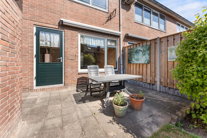 Foto 30 van Margrietweg 5