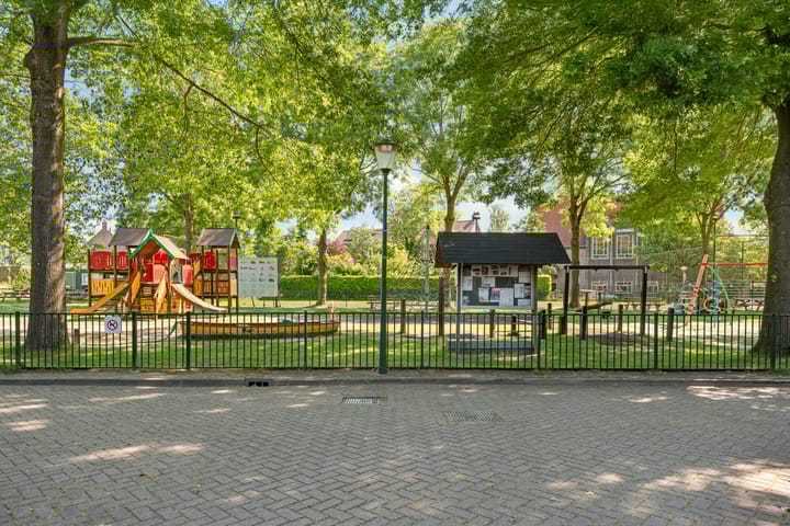 Foto 37 van Margrietweg 5