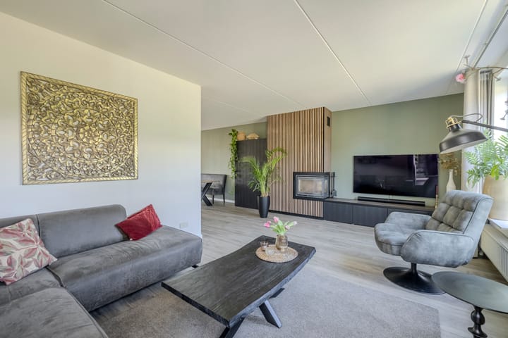 Foto 9 van Oudelaarstraat 2