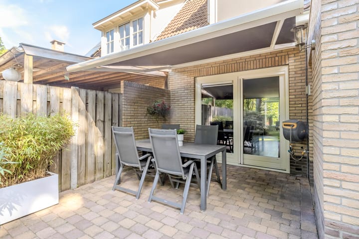 Foto 35 van Oudelaarstraat 2