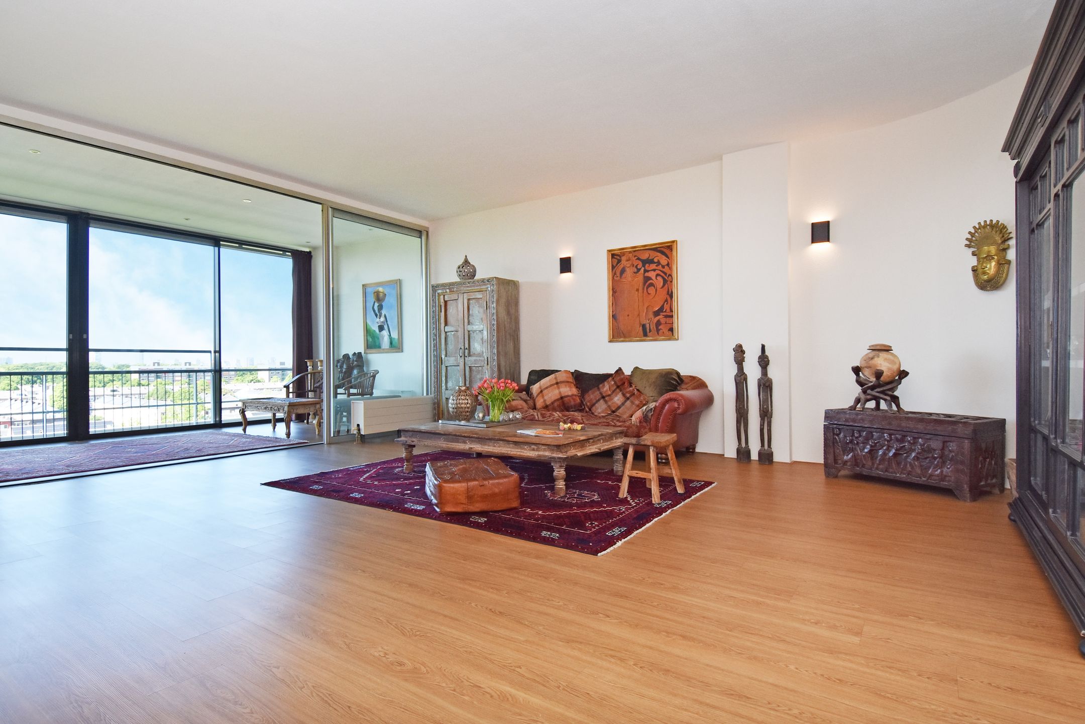 Foto 12 van Sir Winston Churchillln 283-F039