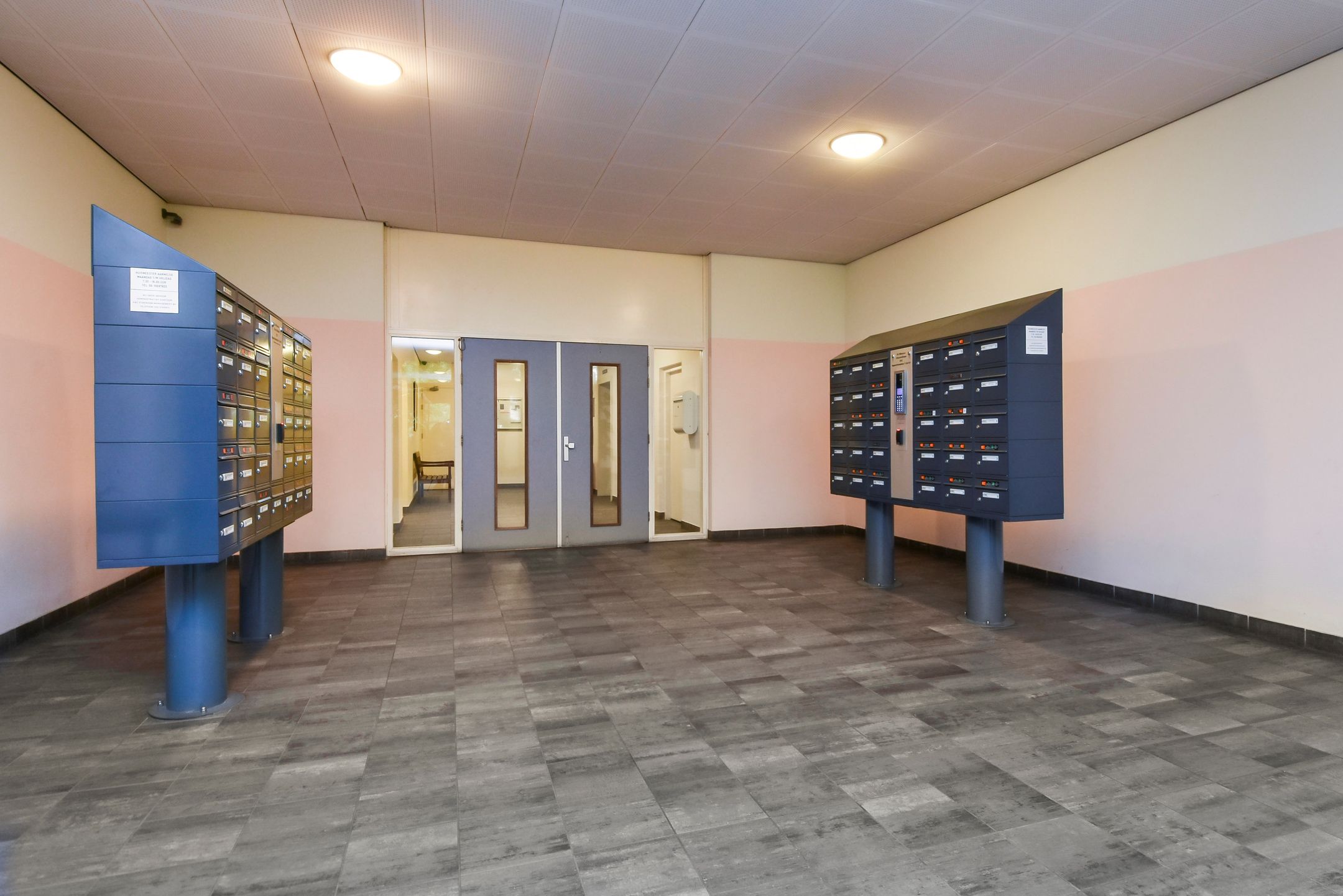 Foto 42 van Sir Winston Churchillln 283-F039