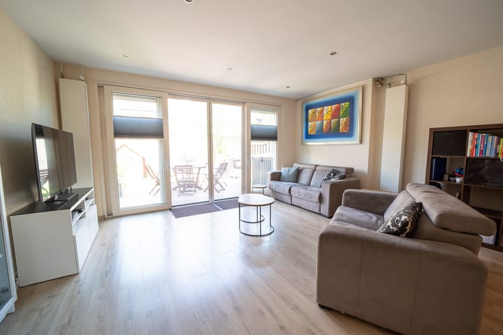 Photo 8 of Pauwoog 11