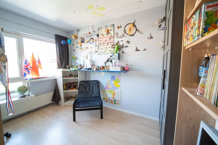 Photo 33 of Pauwoog 11